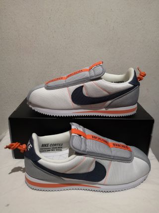 Zapatilla nike cortez kenny 4 colaboracion de segunda mano por 140 EUR en  Alicante en WALLAPOP