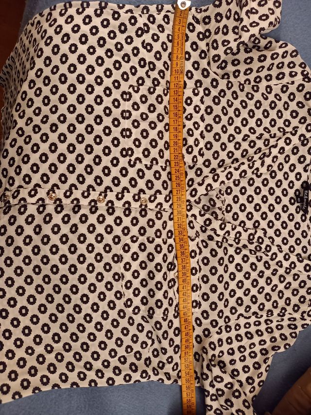 Camisa blanca y negra M&S Moda