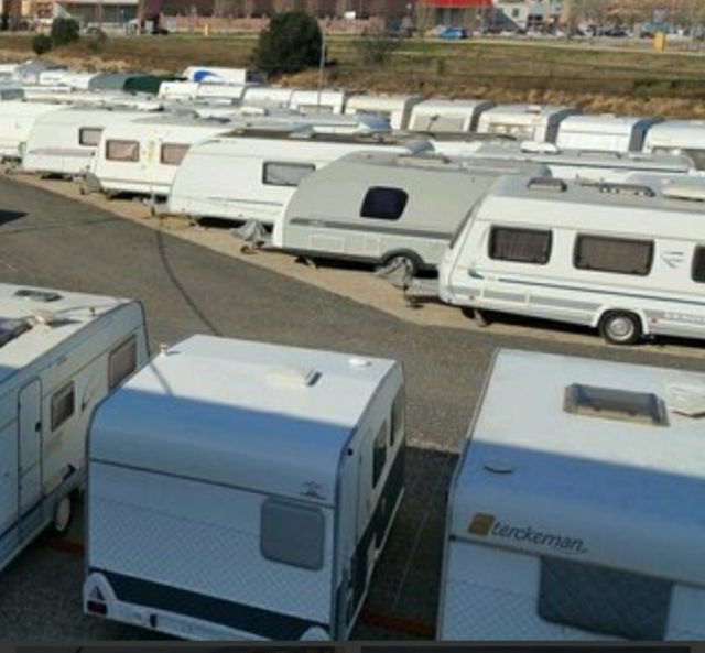 parking plazas al descubierto desde 20e mes
