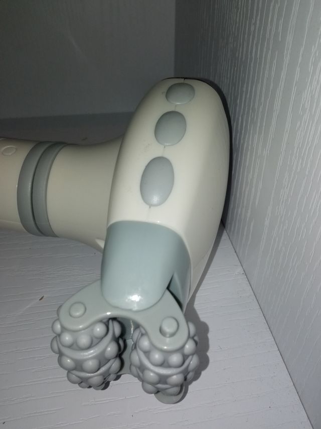 Bastón de masaje con infrarrojos.