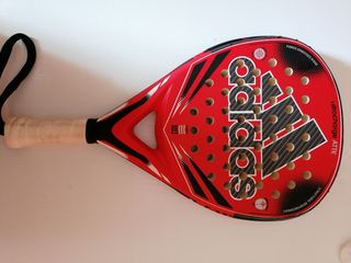 Pala de padel adidas nitrocharge ATTK de segunda mano por 45 EUR en  Guadalcacin en WALLAPOP