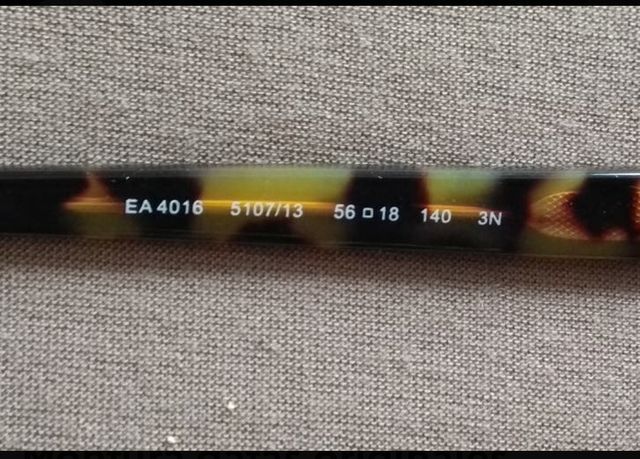 Montura de gafas de Emporio Armani