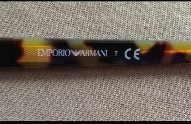 Montura de gafas de Emporio Armani