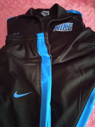 Lote ropa niño 12 años de segunda mano por 20 EUR en Avilés en WALLAPOP