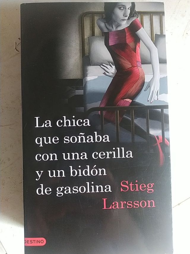 la chica que soñaba con una cerilla