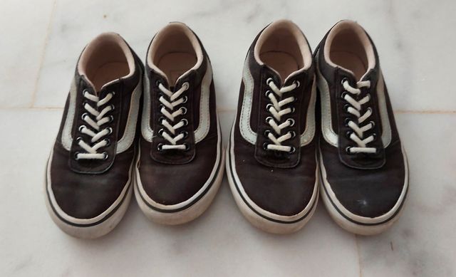 Tenis de niña talla 27 y 29