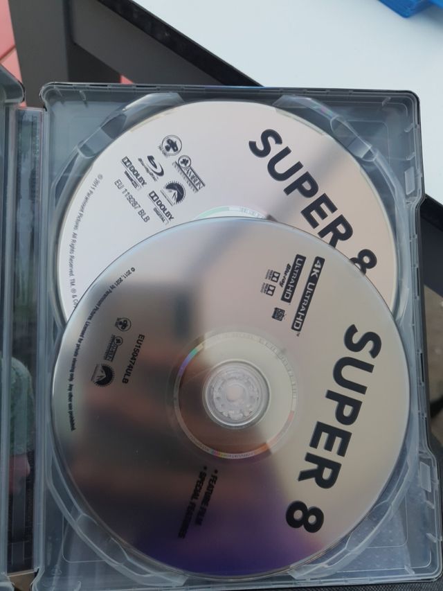 Super 8 steelbook 4K + Blu-ray