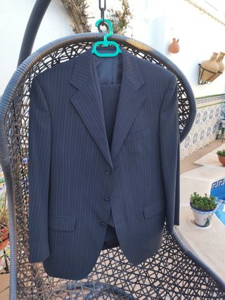 Traje tres piezas FUENTECAPALA de segunda mano por 48 EUR en Linares en  WALLAPOP