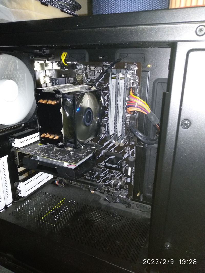 PC Sobremesa i5-9600k Rx 550 afbeelding 5