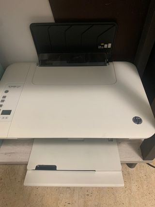 URGE! Impresora HP Deskjet 2540 de segunda mano por 30 EUR en Miguelturra  en WALLAPOP