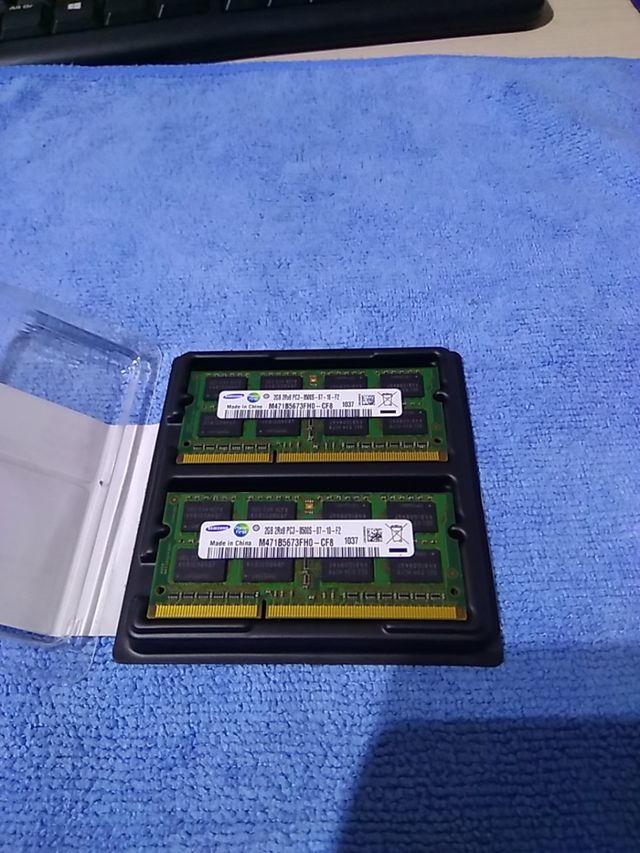 memoria RAM Samsung 4 GB DDR3 1066
