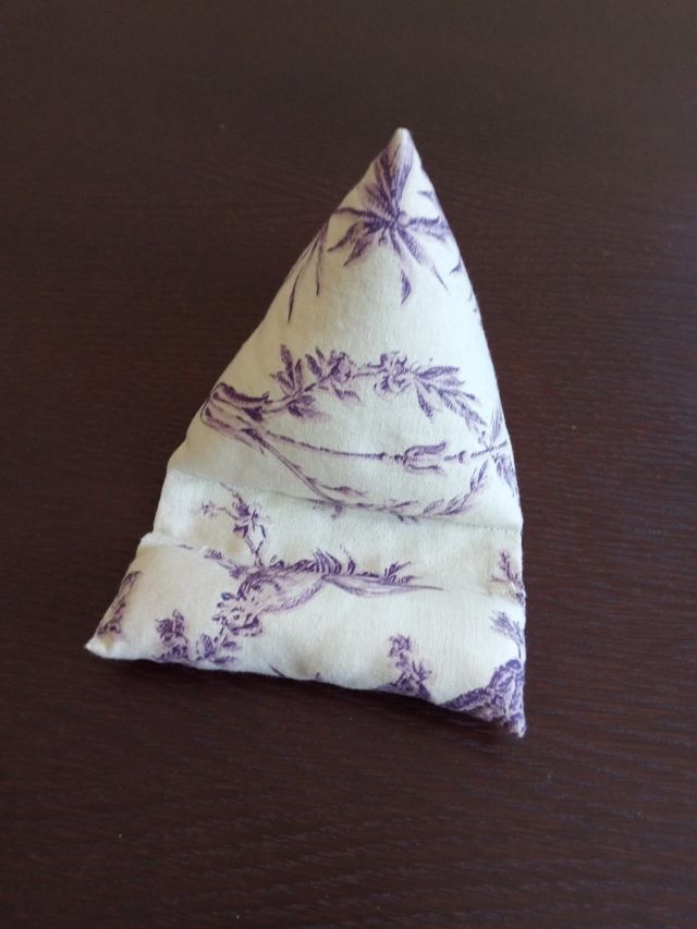 soporte para móvil hecho a mano