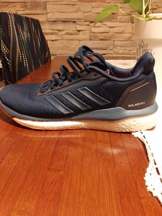 Adidas Solar Drive 19M de segunda mano por 35 EUR en Massalfassar en  WALLAPOP