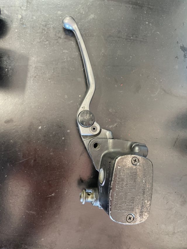 Bomba freno delantero T-Max 530 2012-2016