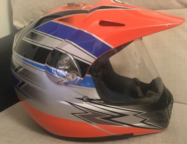 Casco Arai