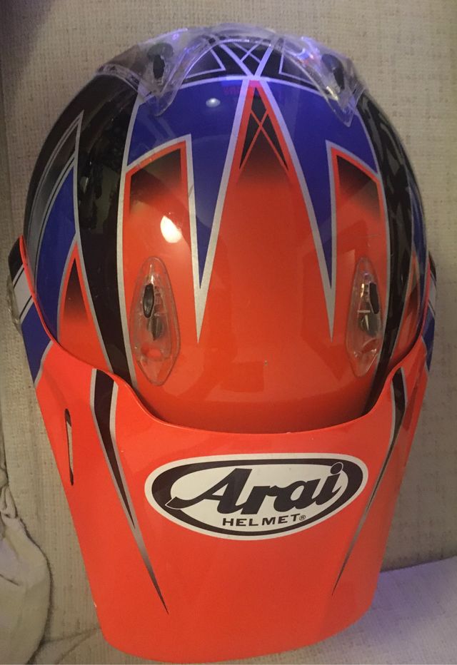Casco Arai