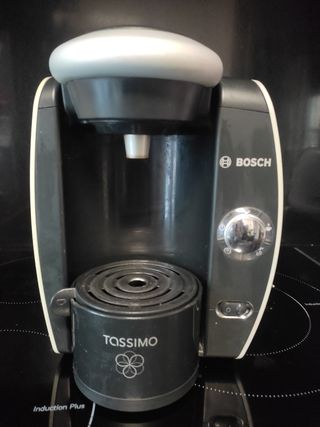 Cafetera Bosch Tassimo para piezas de segunda mano por 10 EUR en Errenteria  en WALLAPOP