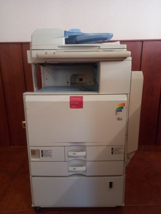 Fotocopiadora profesional de segunda mano por 180 EUR en Talavera de la  Reina en WALLAPOP