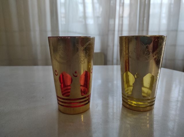 Juego de vasos de té árabe