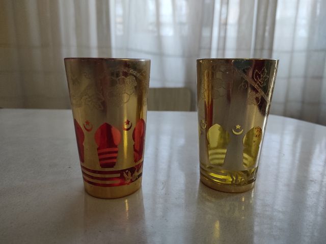 Juego de vasos de té árabe