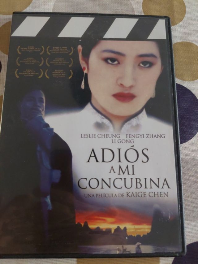 8 DVD DISTINTA TEMATICA