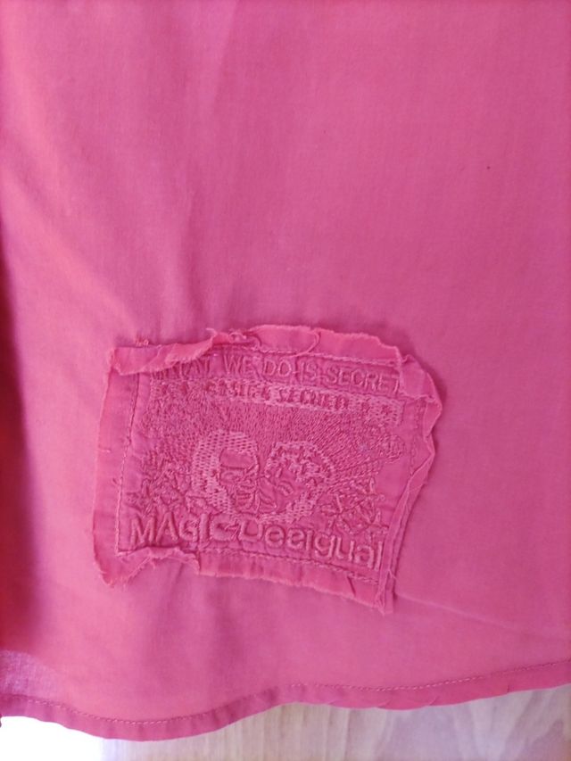 Camisa bordada Desigual Talla 40. 100% algodón