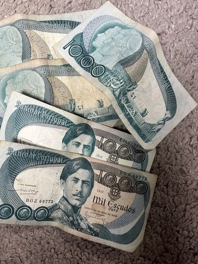 Escudos Portugueses 