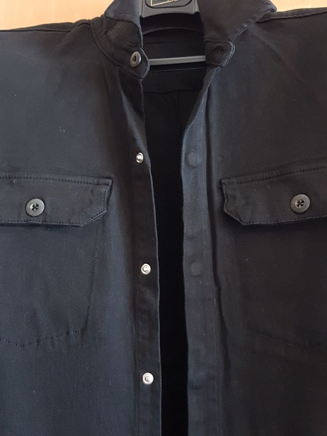 mono zara men una "l"