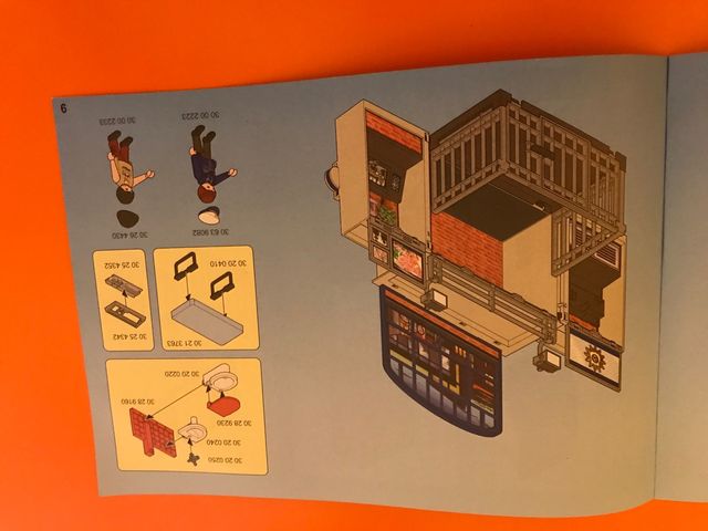 Caja cuartel policía de Playmobil