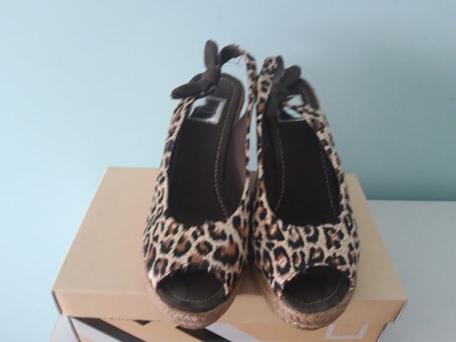 sandalias animal print