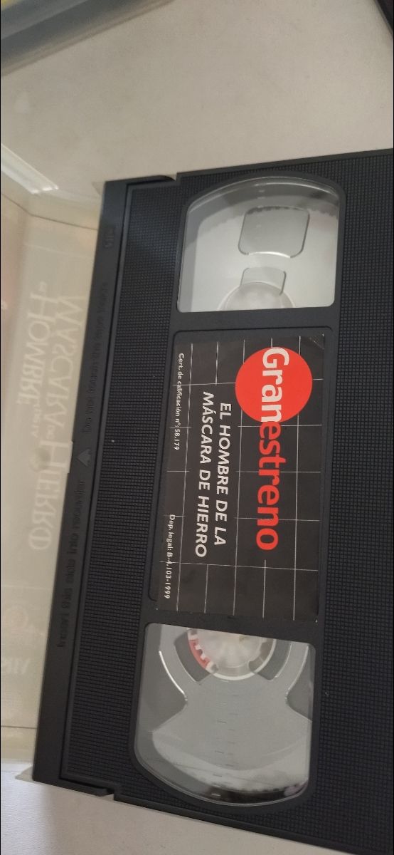 VHS El hombre de la máscara de hierro