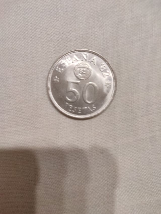 Moneda 50 pesetas de / ESPAÑA 82