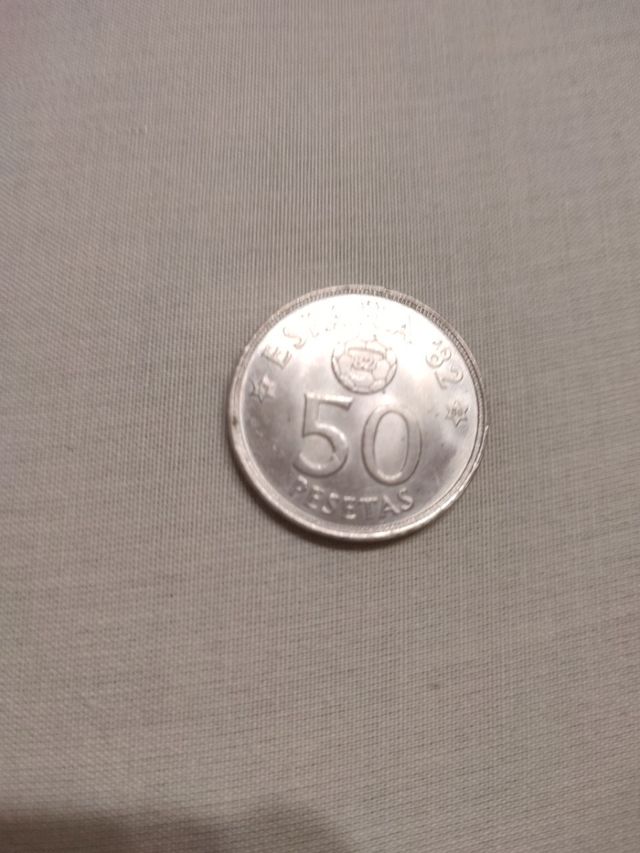 Moneda 50 pesetas de / ESPAÑA 82