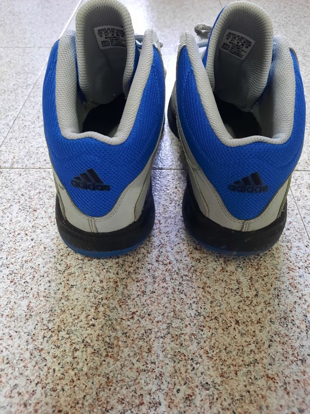 VENDO ZAPATILLAS ADIDAS