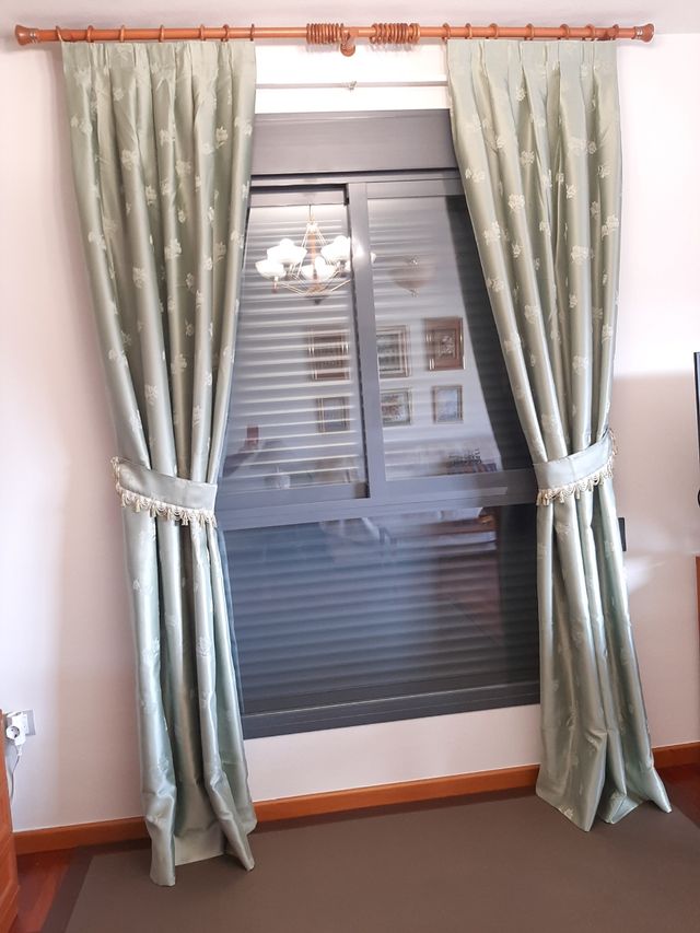 CORTINAS DE RASO.