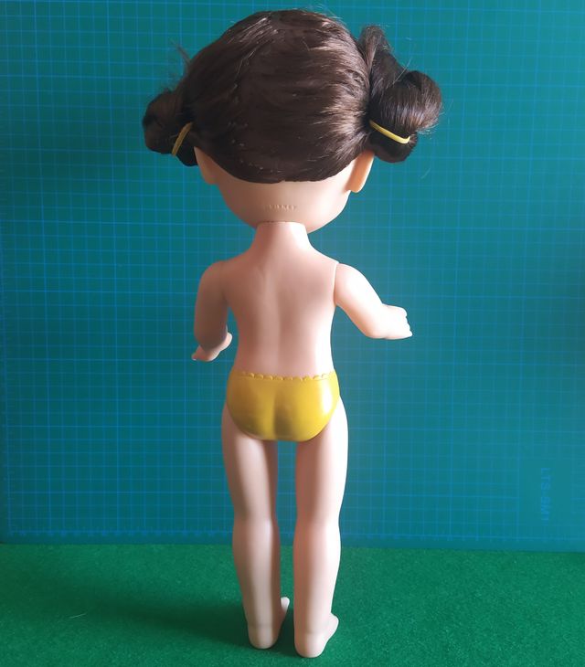 PRECIOSA MUÑECA BELLA Y BESTIA DE DISNEY