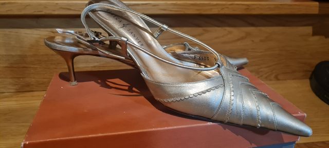 Zapato destalonado Rebeca Sanver