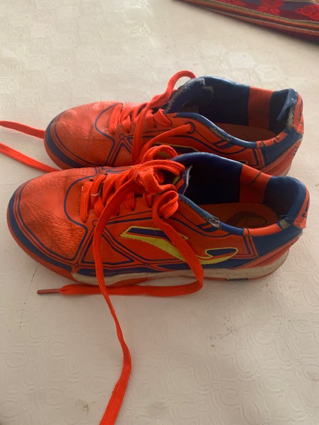 Tenis fútbol Adidas n*33