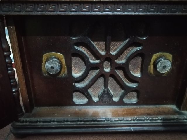 Radio Emerson ,350 AW,del 1932 original