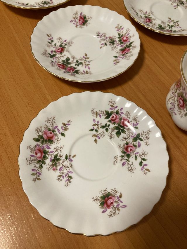 6 tazas de cafe Royal Albert