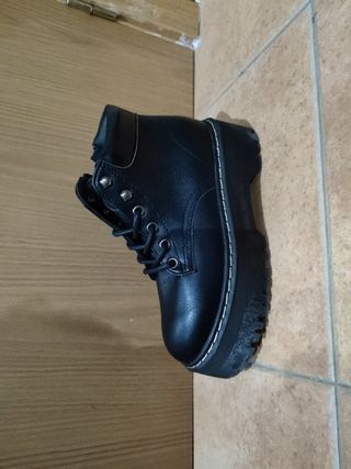 Botas coolway negras nuevas de segunda mano por 20 EUR en Valencia en  WALLAPOP