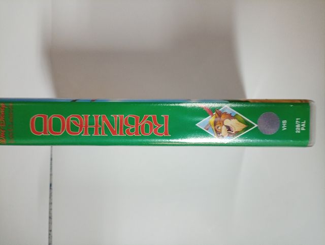 VHS Robin Hood ,clásico Disney 1973