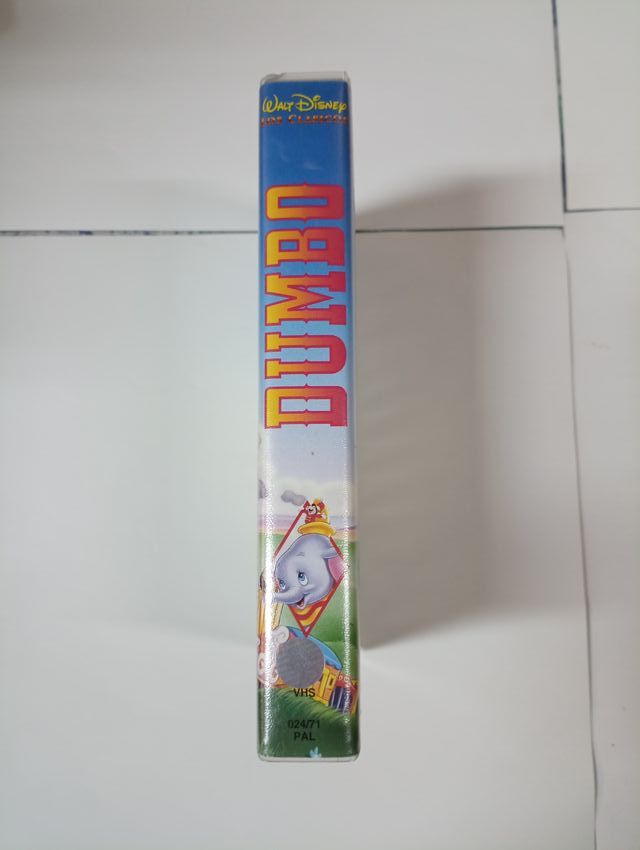 VHS de Dumbo, clásico de Disney 1941