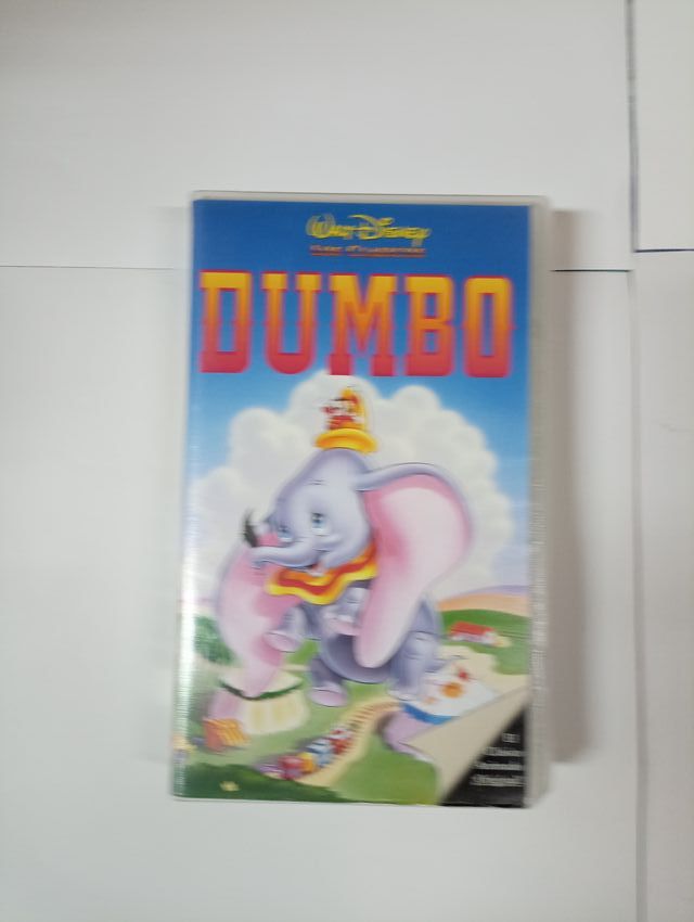 VHS de Dumbo, clásico de Disney 1941