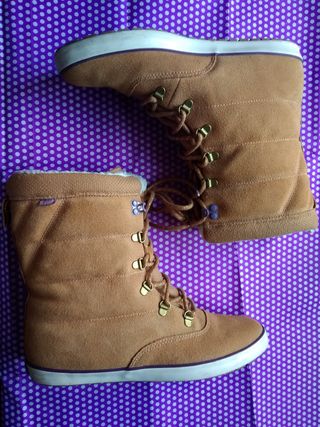 Botas Keds mujer de segunda mano por 25 EUR en Benetússer en WALLAPOP