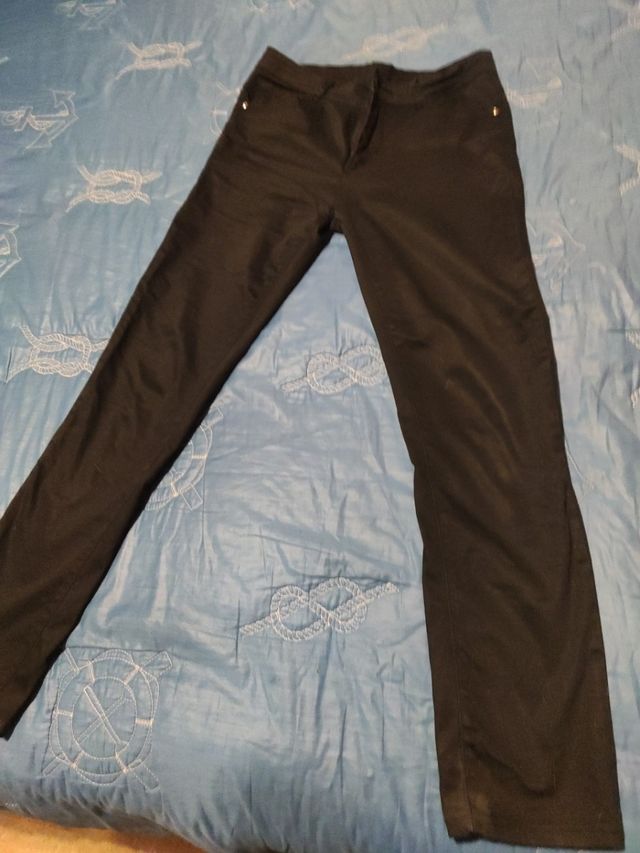 Pantalón negro 40
