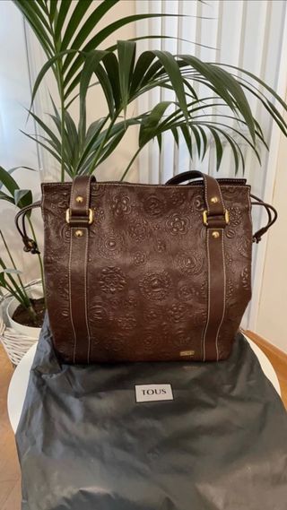 Bolso tous, piel marrón de segunda mano por 160 EUR en Parla en WALLAPOP