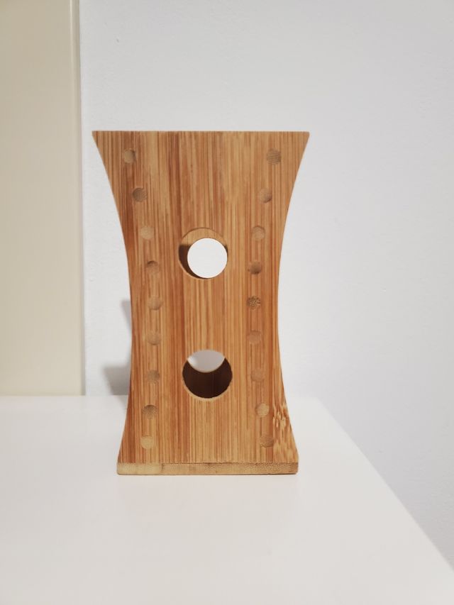 Soporte de madera para accesorios de cocina