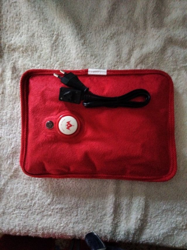 bolsa de agua calienta manos gato