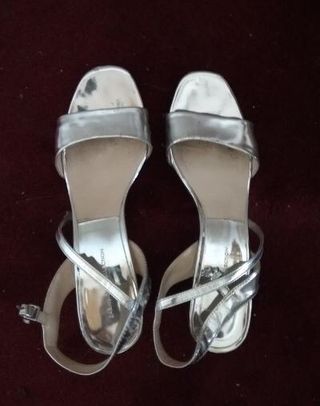 جفاف بيري أغلق zapatillas plateadas plataforma zara - spamwell.net